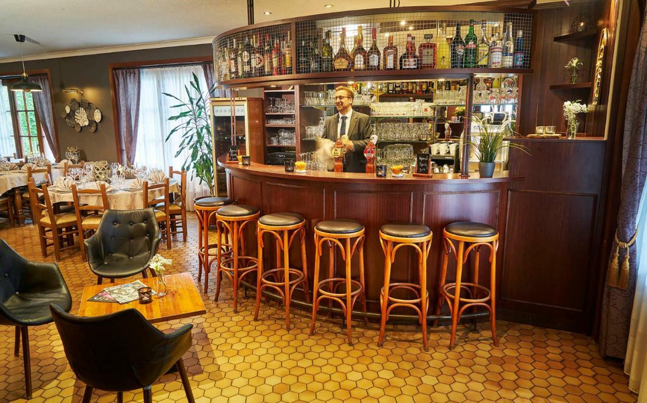 Dc Hotel & Restaurant Brussels South Андерлехт Экстерьер фото
